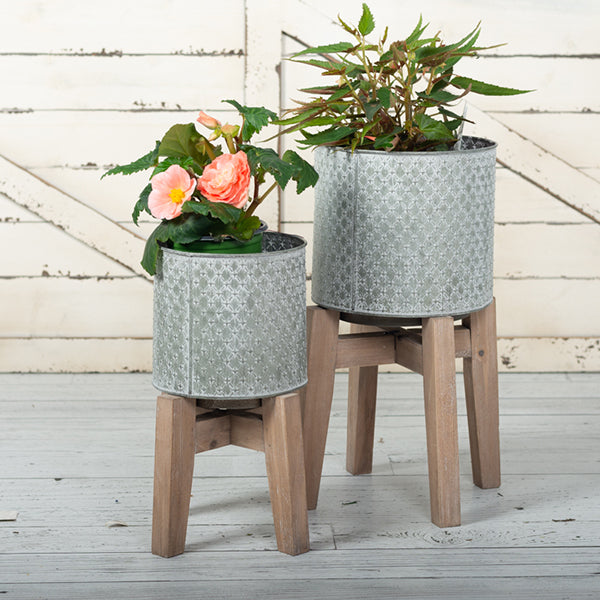 Flower Pot on Stand
