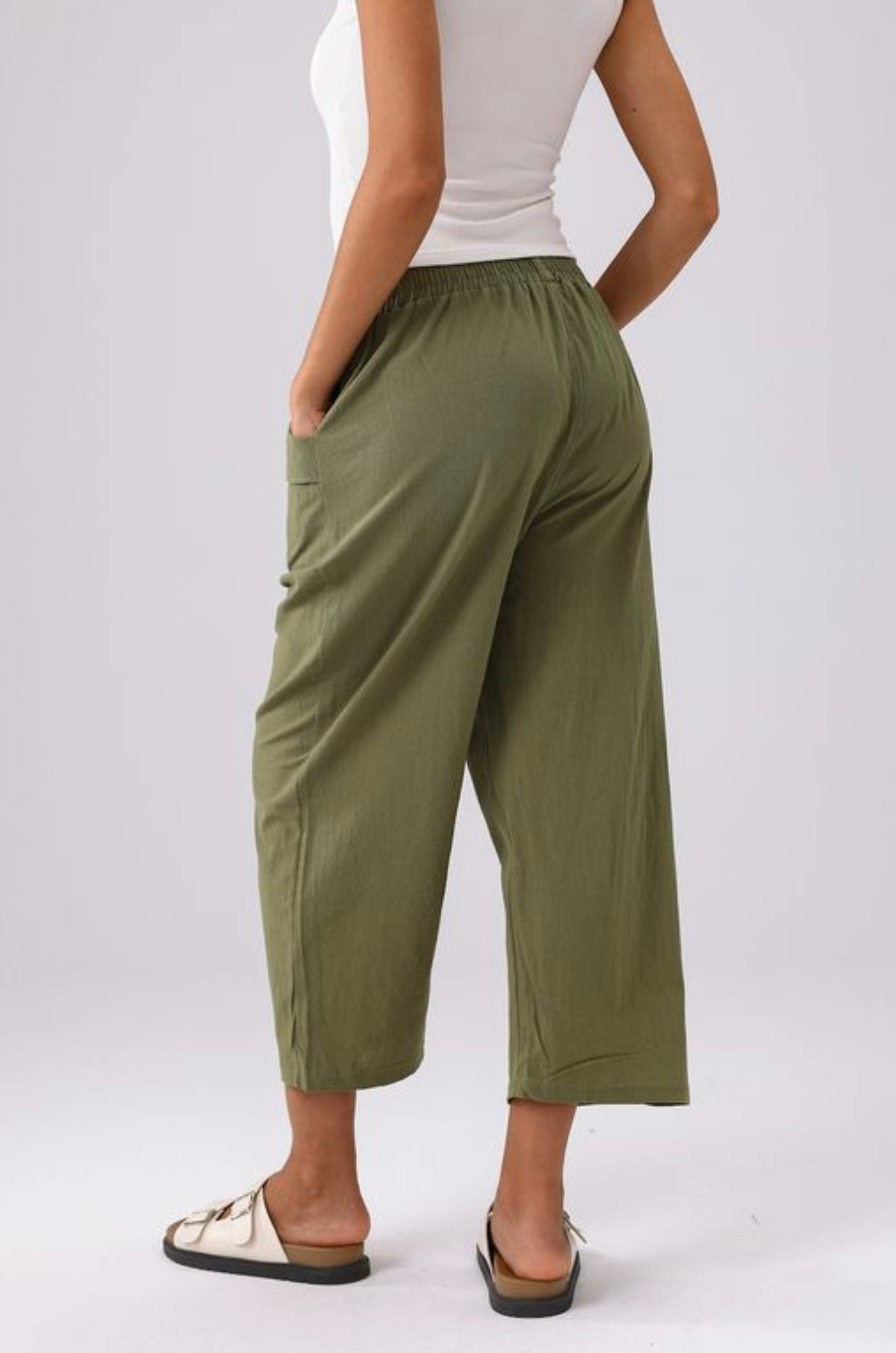 Olive Green Cropped Pants/One Size