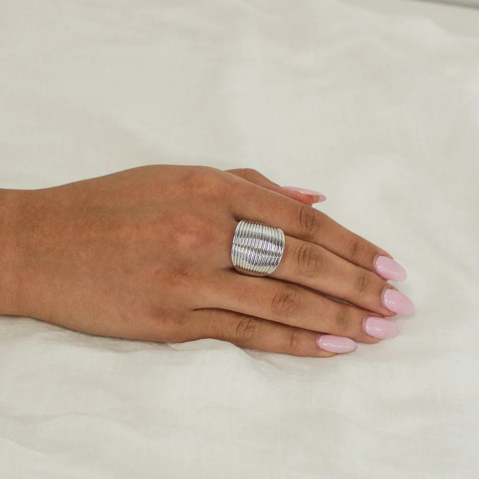 Ribbed Design Silver Stretch Ring