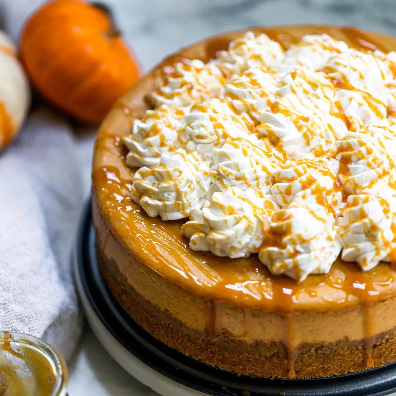 Caramel Pumpkin Cheesecake 8oz Jar Candle