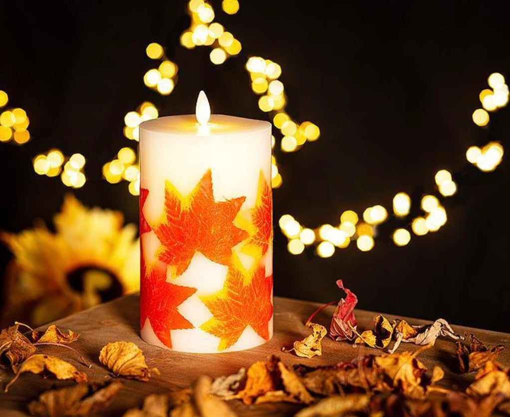 Reallite Medium Maple Leaf Candle