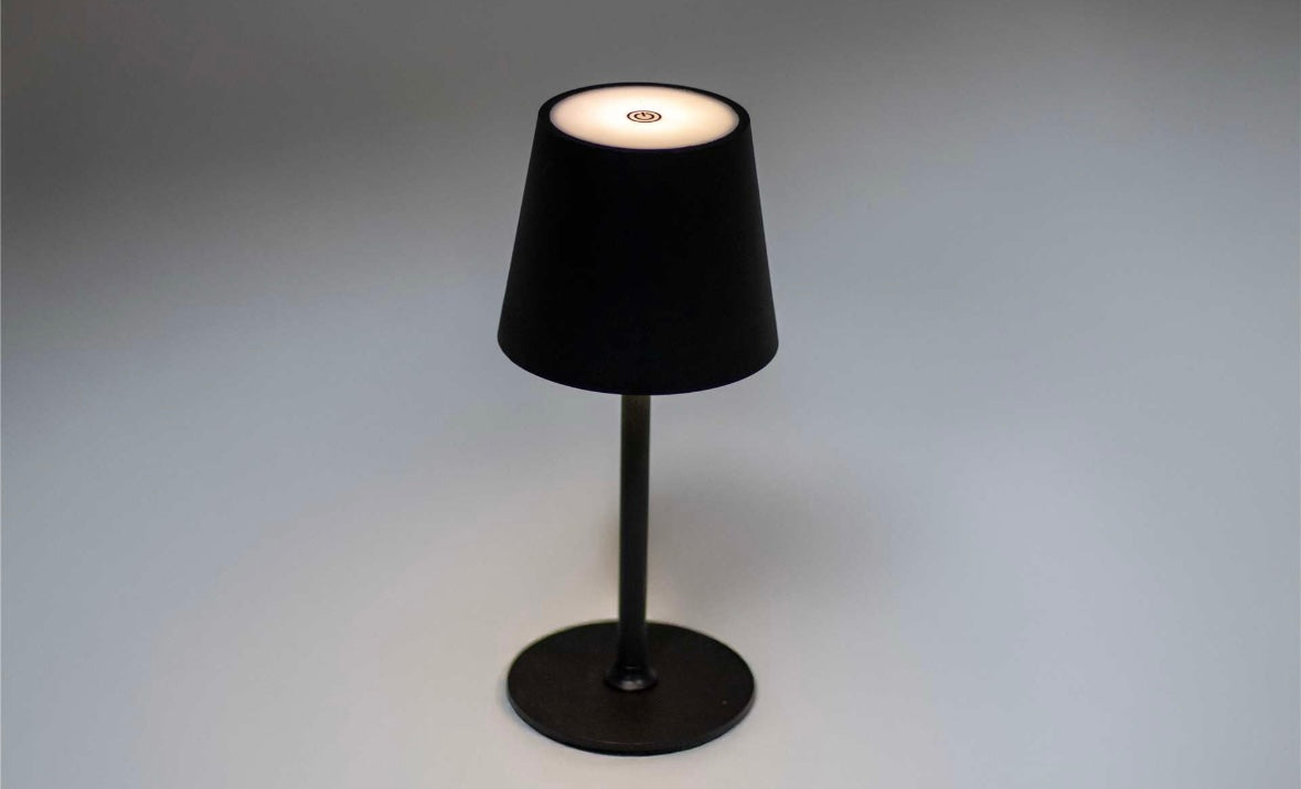 Black USB Charging Table Lamp
