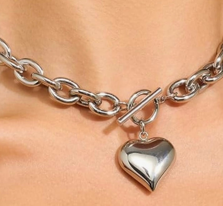 Puffy Heart Chain Choker Necklace - Silver