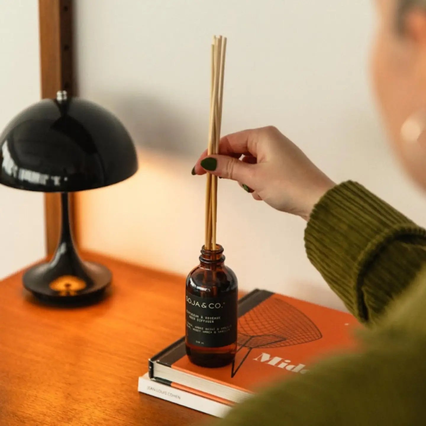Reed Diffuser Tonka Bean, Woody Amber & Vanilla
