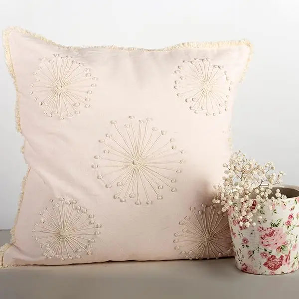 Cushion w/Removable Insert & Fringe Lace