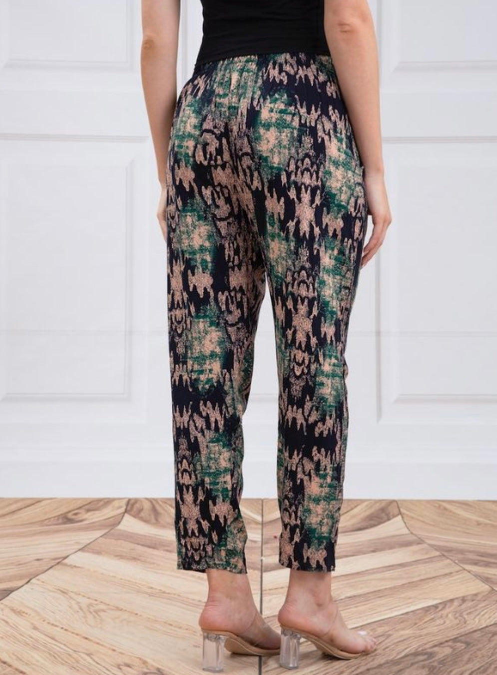 “The Carolyn” One-Size Pant