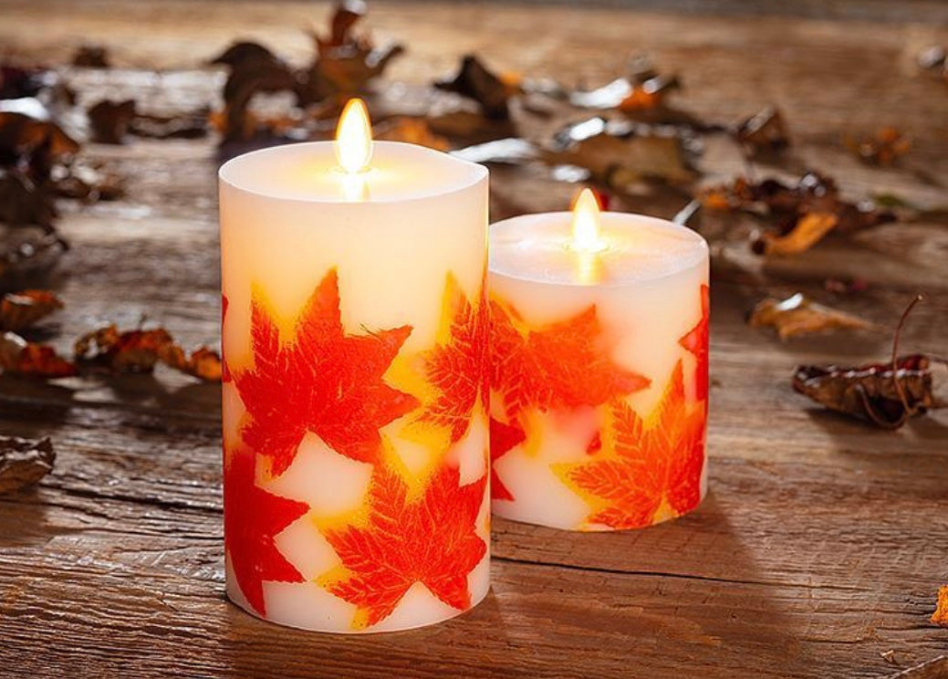 Reallite Medium Maple Leaf Candle