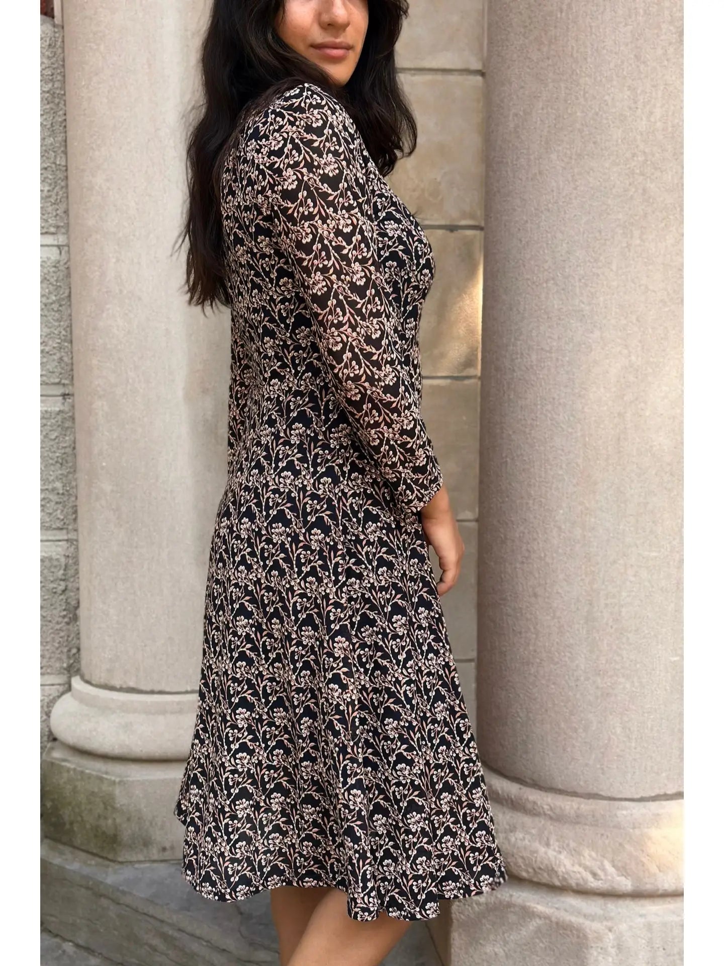 Audrey Black Dress Beige Floral