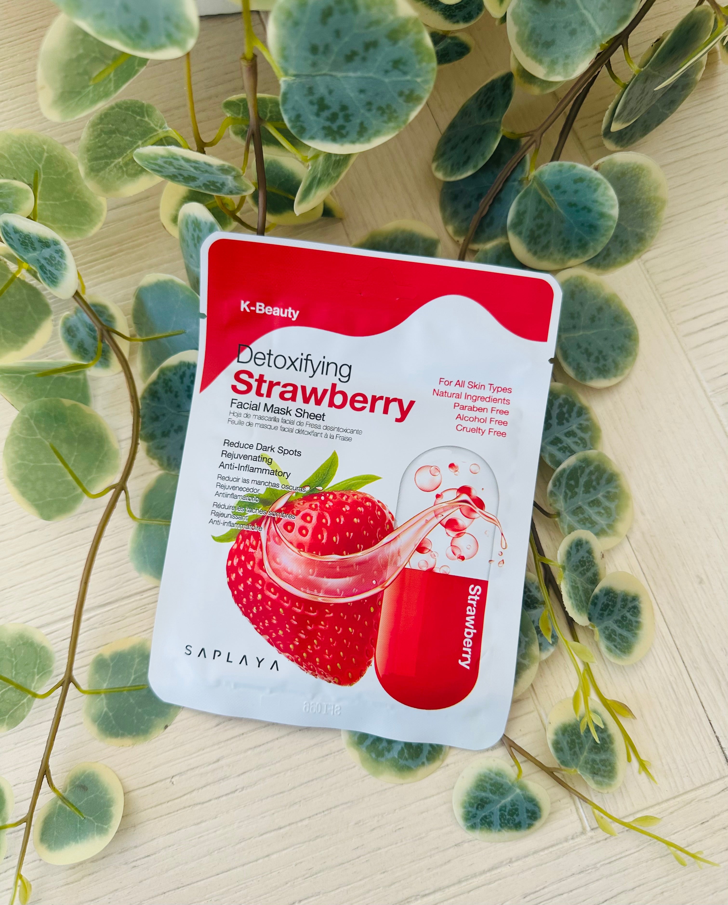 Detoxifying Strawberry Facial Sheet Mask