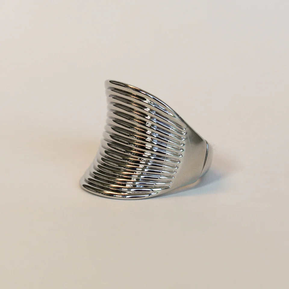 Ribbed Design Silver Stretch Ring