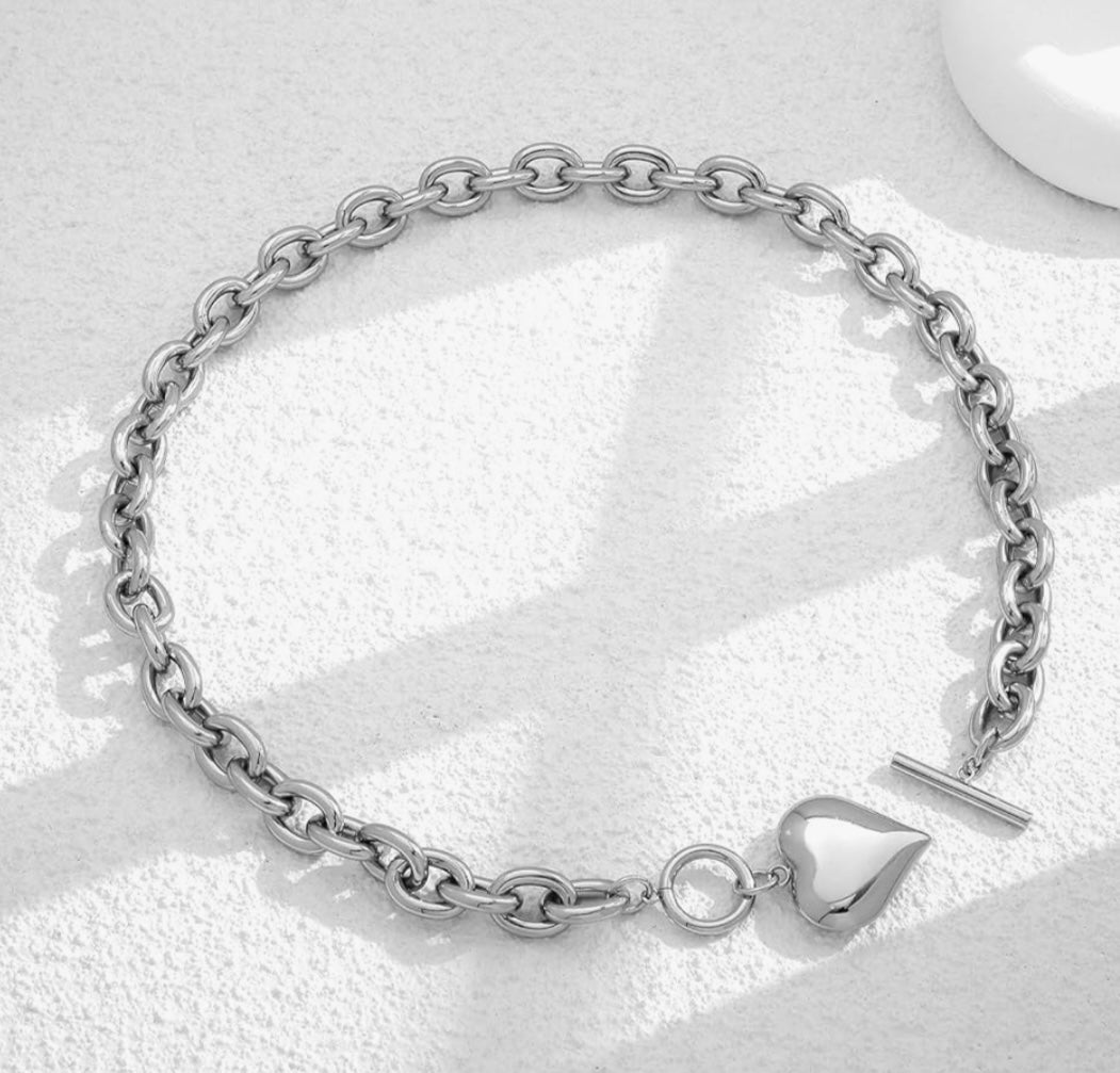 Puffy Heart Chain Choker Necklace - Silver